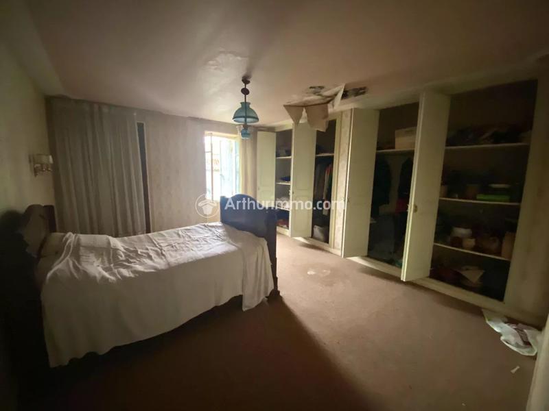 Maison - 184 m² - 7 pièces