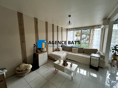 Appartement - 63 m² - 2 pièces