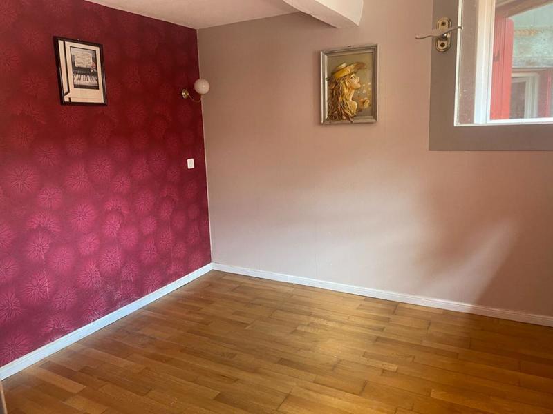 Maison - 93 m² - 4 pièces