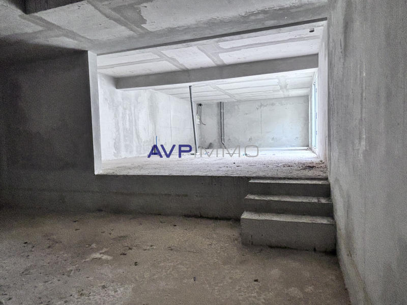 Local commercial - 93 m²