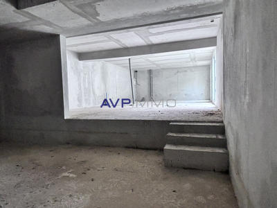 Local commercial - 93 m²