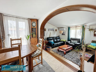 Villa - 176 m² - 8 pièces