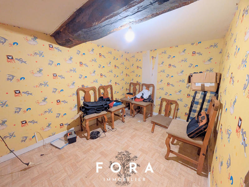 Maison - 85 m² - 5 pièces