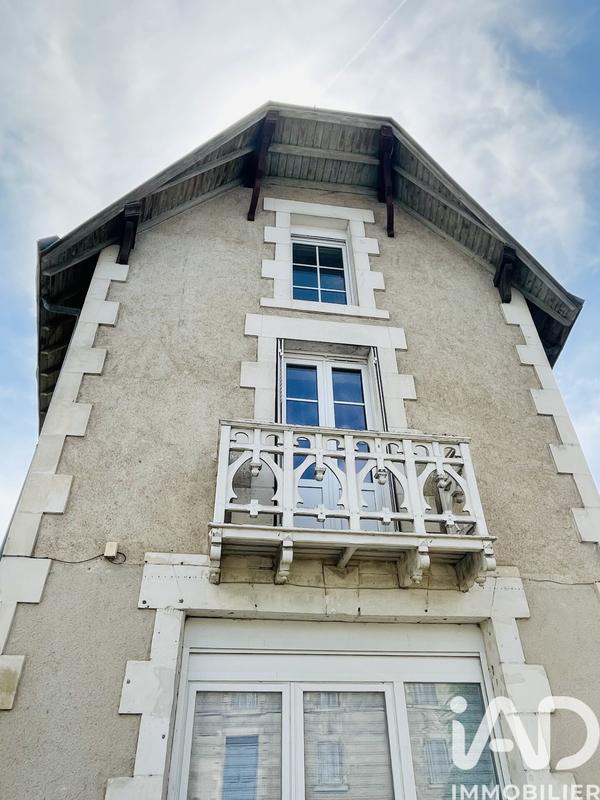 Maison de village - 215 m² - 9 pièces