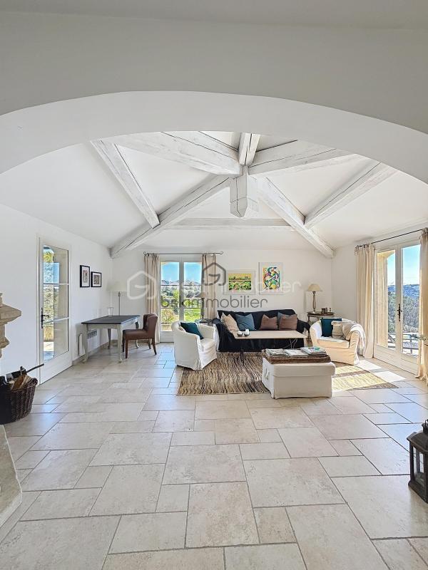 Villa - 160 m² - 5 pièces