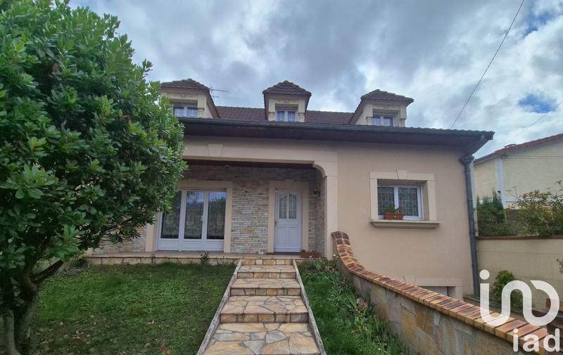 Maison - 125 m² - 7 pièces