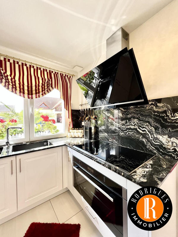 Maison - 123 m² - 5 pièces