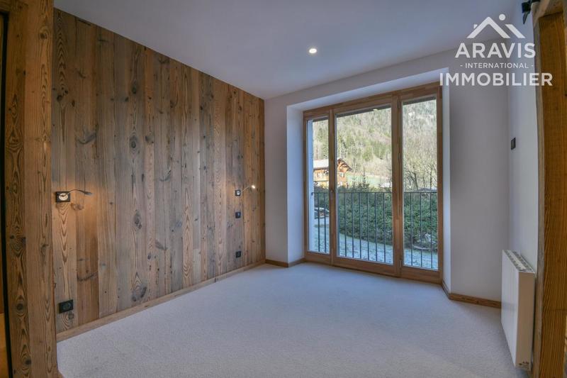 Appartement - 198 m² - 6 pièces