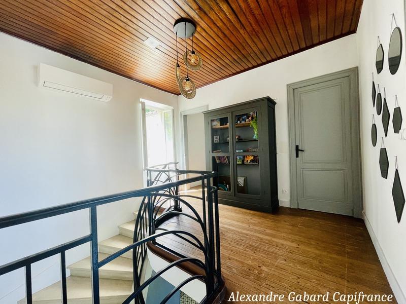 Maison en pierre - 160 m² - 6 pièces