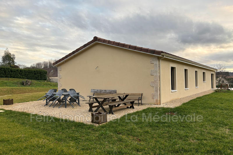 Maison contemporaine - 130 m² - 6 pièces