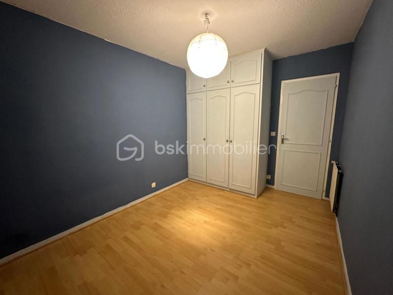 Appartement - 90 m² - 4 pièces