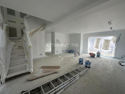 Maison - 121 m² - 4 pièces