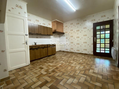 Maison ancienne - 140 m² - 5 pièces