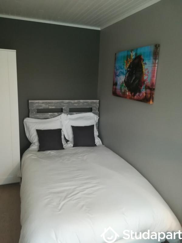 Chambre - 11 m² - 1 pièce