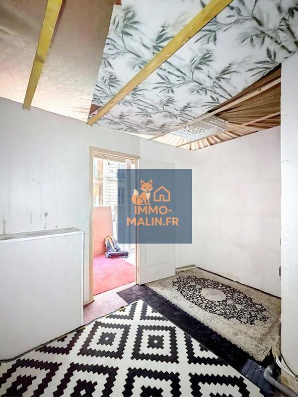 Local commercial - 74 m² - 6 pièces