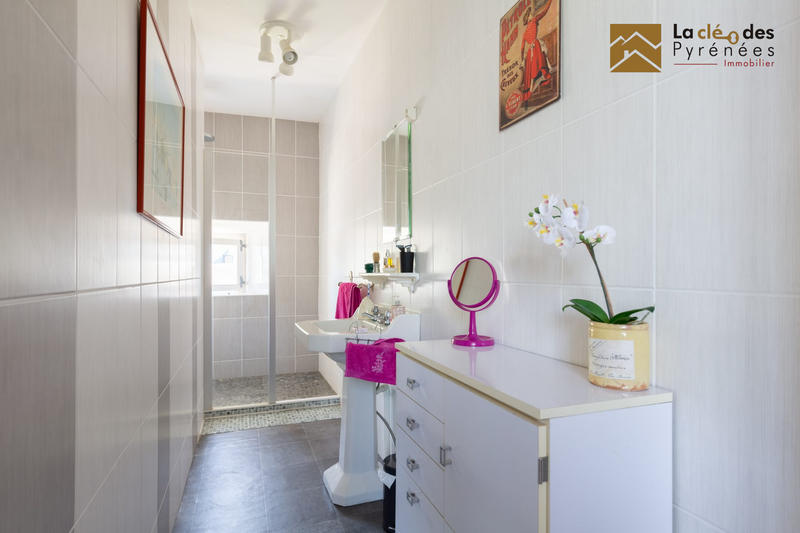 Maison - 170 m² - 6 pièces