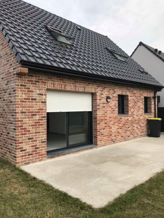 Maison - 76 m² - 4 pièces