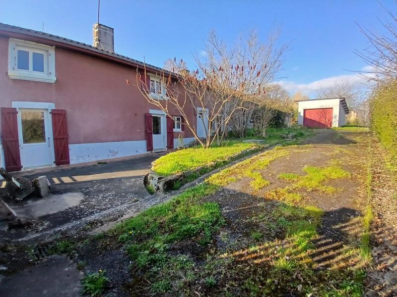 Maison en pierre - 83 m² - 3 pièces