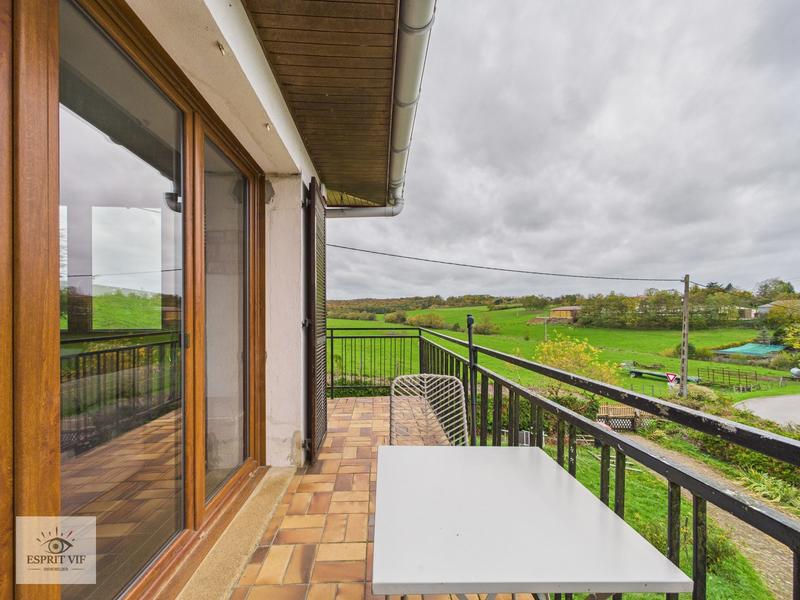 Maison - 106 m² - 6 pièces