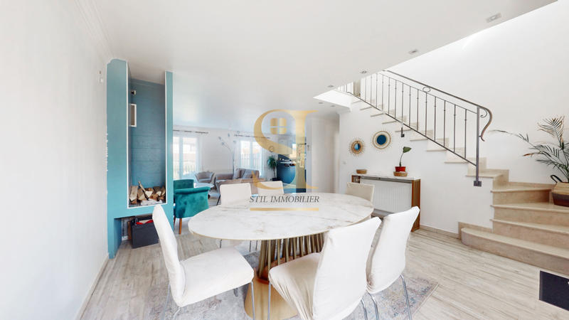 Maison - 130 m² - 7 pièces