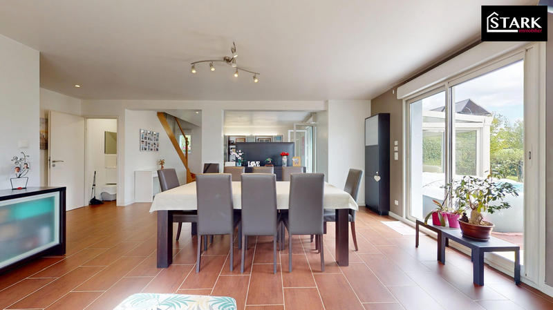 Maison contemporaine - 170 m² - 6 pièces
