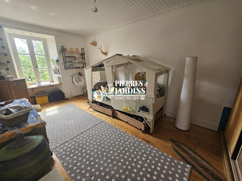 Maison ancienne - 250 m² - 8 pièces