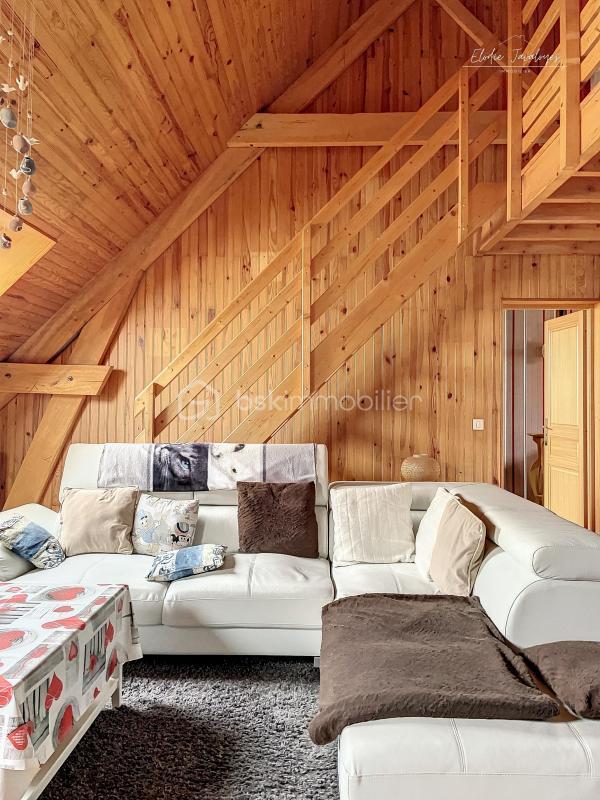 Maison - 147 m² - 7 pièces