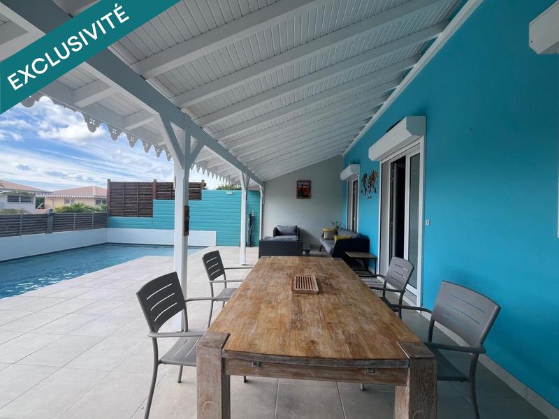 Maison - 94 m² - 5 pièces