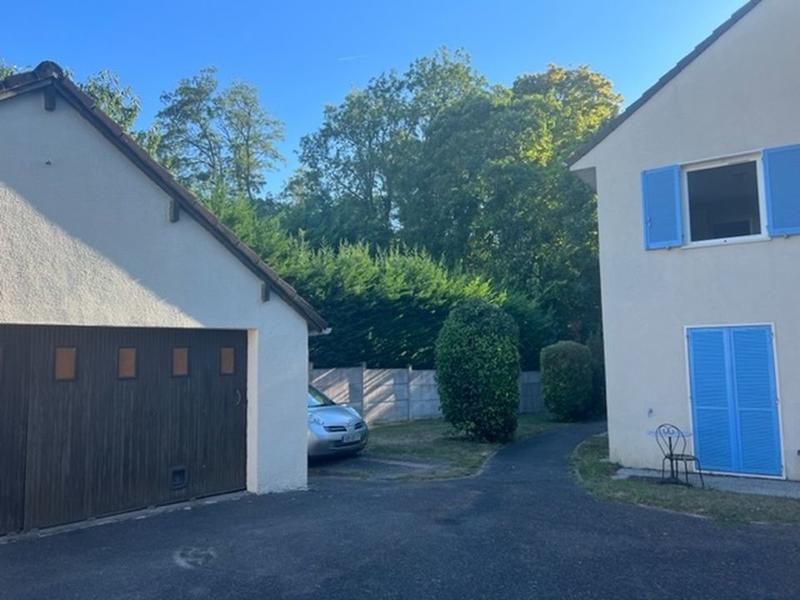 Appartement - 111 m² - 6 pièces