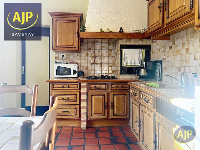 Maison - 143 m² - 6 pièces