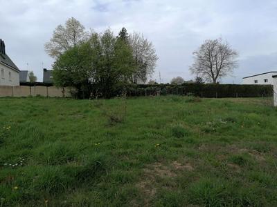Terrain constructible - 914 m²