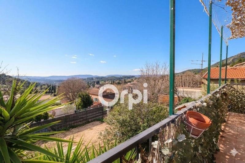 Appartement - 72 m² - 4 pièces