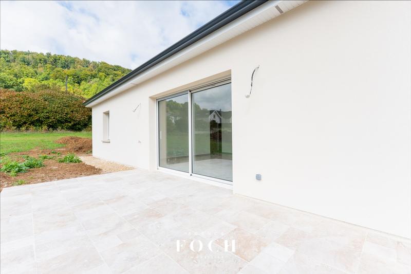 Maison - 94 m² - 5 pièces