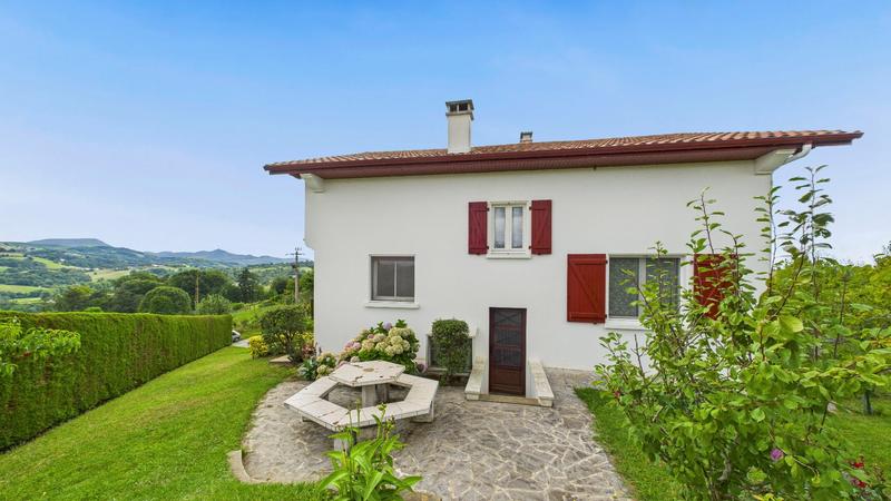 Maison - 156 m² - 4 pièces