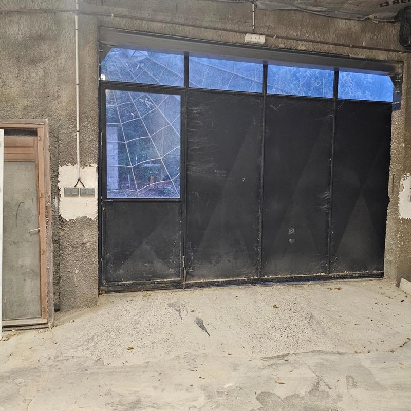 Bureau - 250 m² - 3 pièces