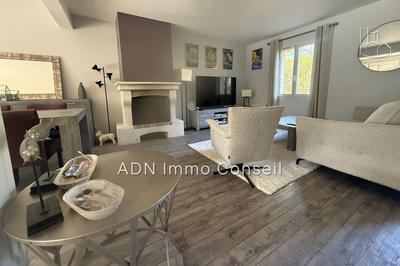 Maison - 94 m² - 4 pièces