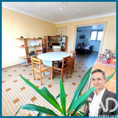Maison - 117 m² - 6 pièces