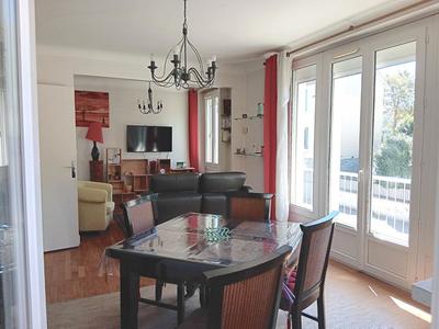 Maison - 103 m² - 6 pièces