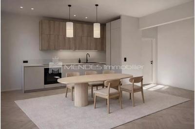 Appartement - 92 m² - 4 pièces