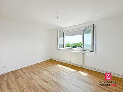 Appartement - 75 m² - 4 pièces