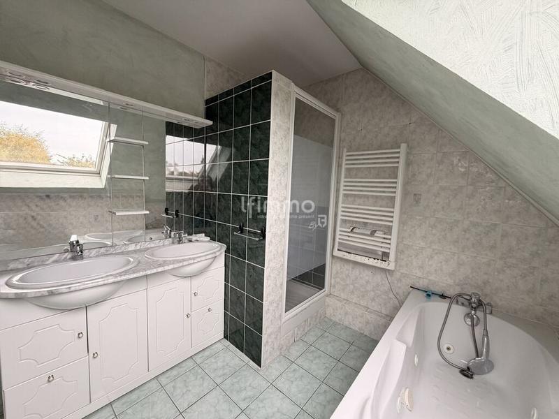 Maison - 160 m² - 7 pièces