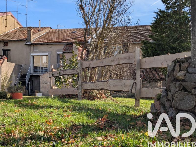 Maison - 121 m² - 5 pièces