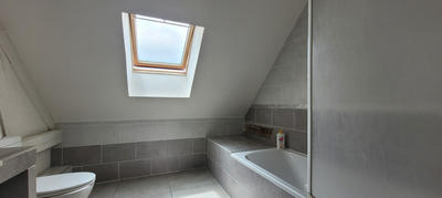 Maison - 184 m² - 8 pièces