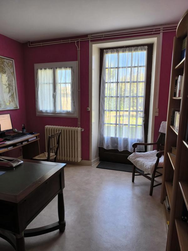 Maison - 201 m² - 7 pièces