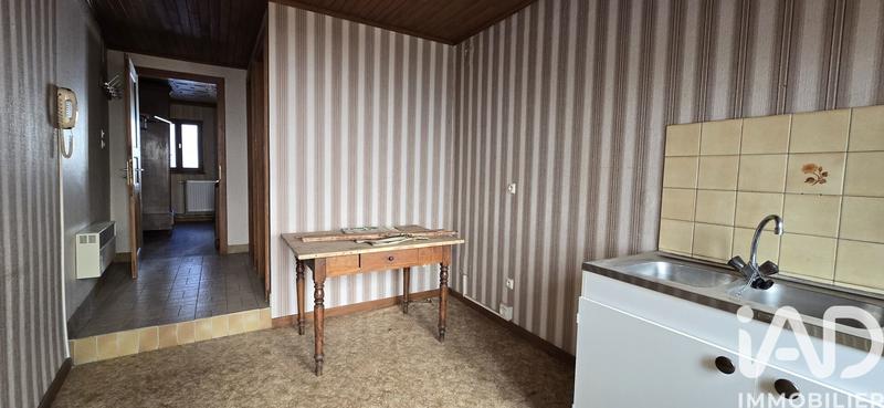 Maison - 143 m² - 9 pièces