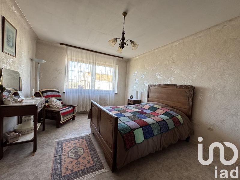 Maison - 195 m² - 7 pièces