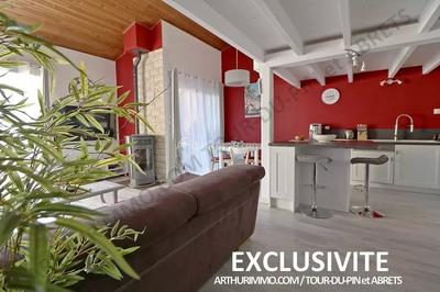 Maison - 99 m² - 4 pièces