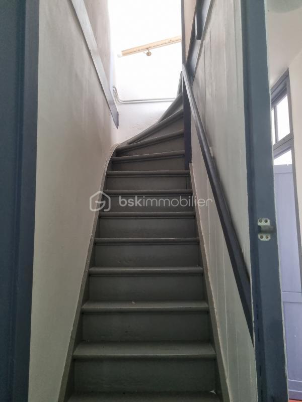 Maison de ville - 80 m² - 5 pièces