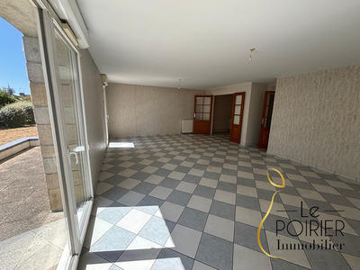 Appartement - 92 m² - 4 pièces