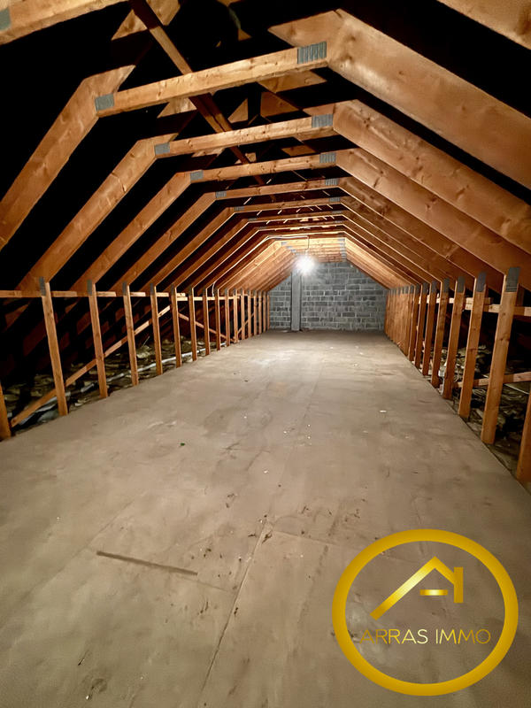 Maison - 110 m² - 4 pièces